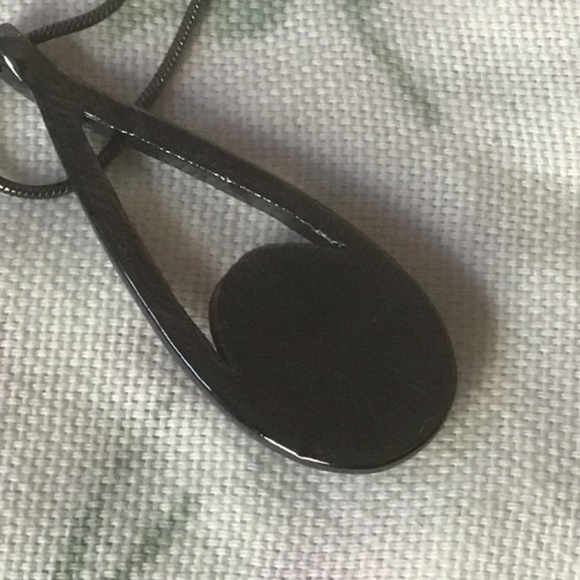 Pendant necklace with a red stone like a tiger eye - Picture 6 of 6